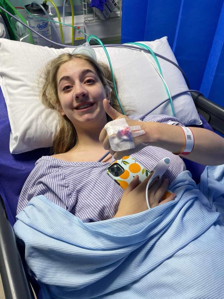 Picture of Chloe Inglis in hospital bed